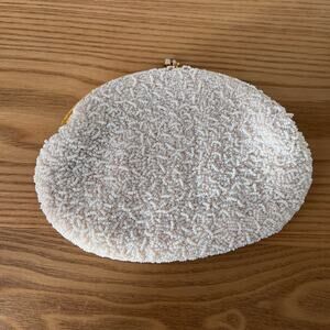 VTG Ivory Hand Beaded Kiss Lock Clutch Bag Made in Hong Kong Flapper Victorian